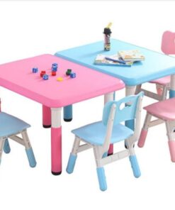 SET MESA Y SILLAS PEQUEÑOS EXPLORADORES ROSA